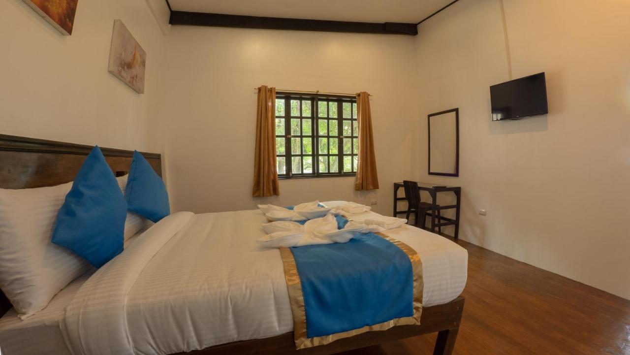 Blue Ribbon Dive Resort Mabini  Dış mekan fotoğraf